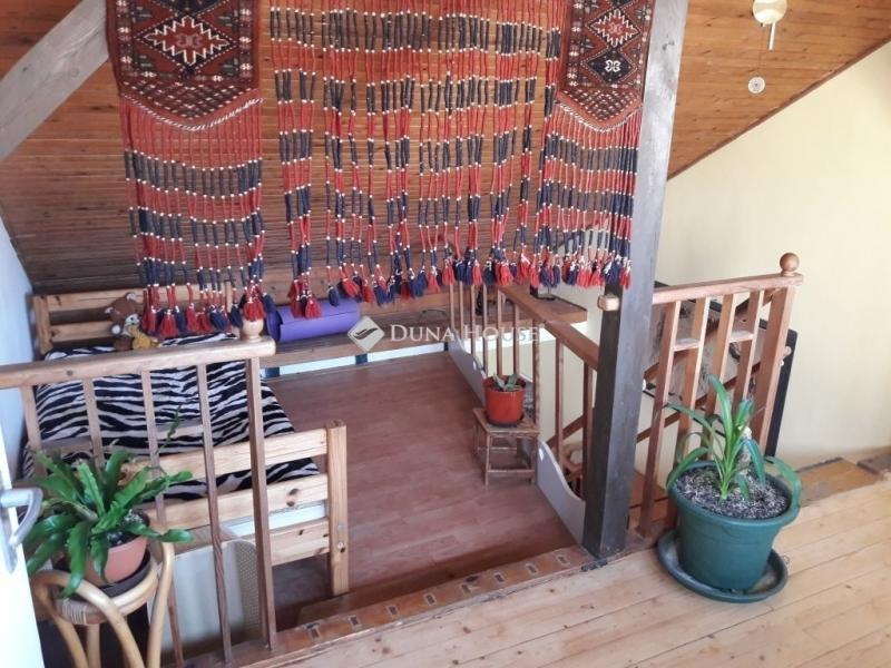 Eladó lakás Esztergom