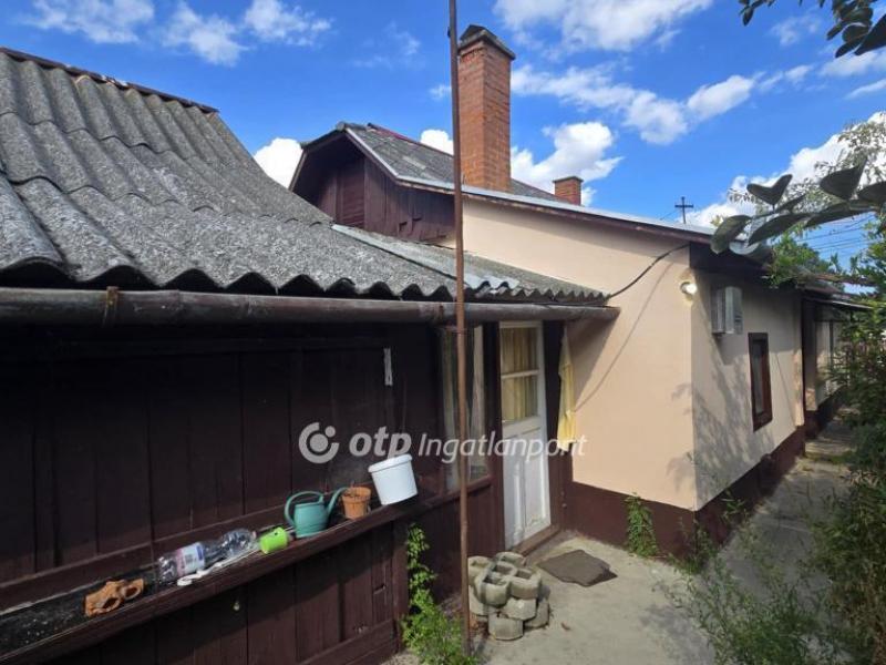 Eladó családi ház Nádudvar