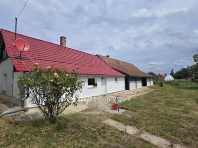 Eladó családi ház Nádudvar