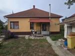 Eladó családi ház Nádudvar