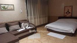 Eladó családi ház Újszász