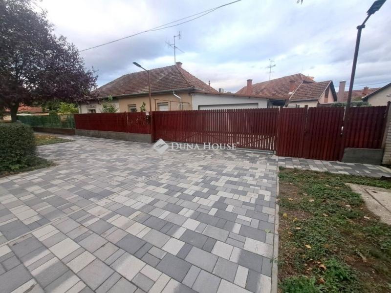 Eladó családi ház Kecskemét