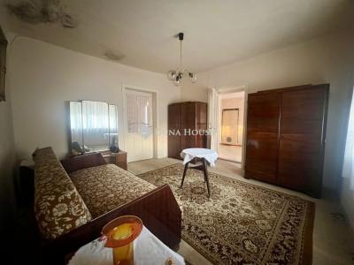 Eladó családi ház Újhartyán