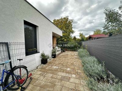 Eladó családi ház Siófok