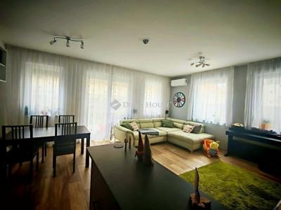 Eladó lakás Halásztelek