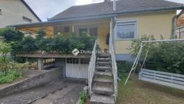 Eladó családi ház Baja