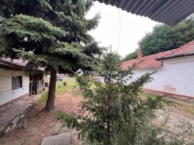 Eladó családi ház Kecel