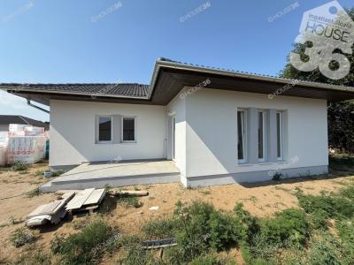 Eladó családi ház Kecskemét