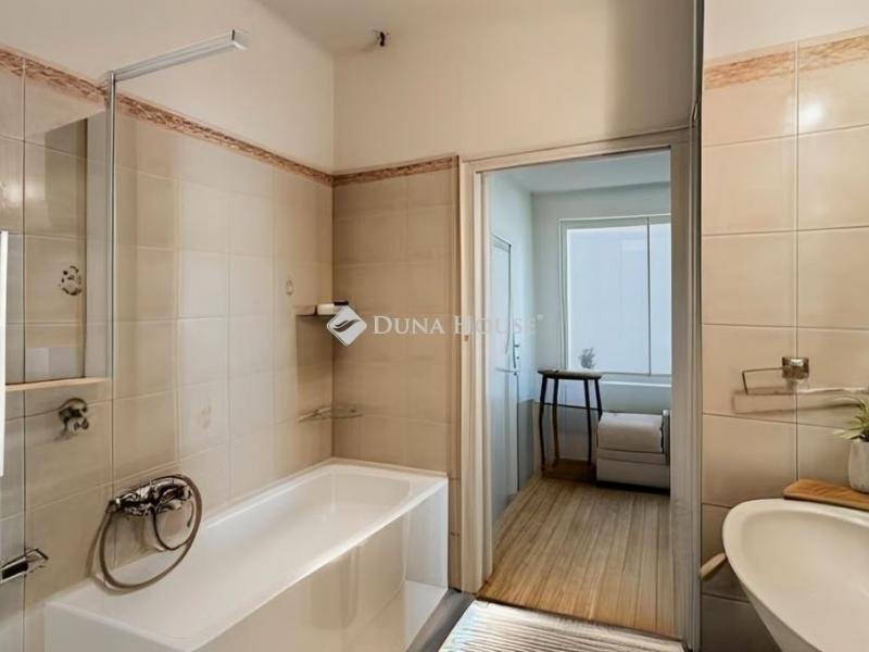 Eladó lakás Budapest