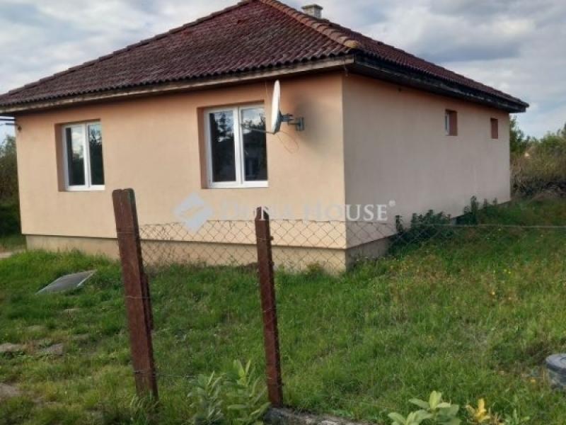 Eladó családi ház Dombrád