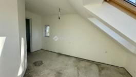 Eladó családi ház Leányfalu