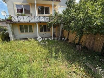 Eladó lakás Pomáz