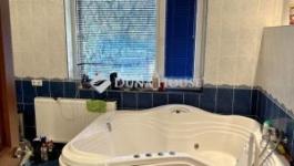 Eladó családi ház Csomád