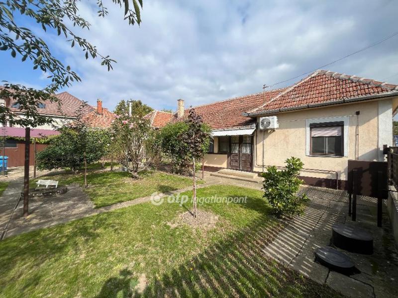 Eladó családi ház Berettyóújfalu