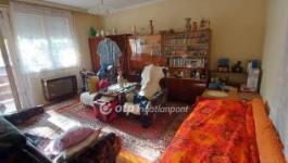 Eladó lakás Kunszentmárton