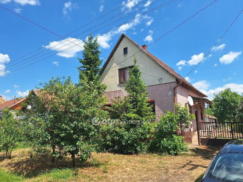Eladó családi ház Tiszaörs