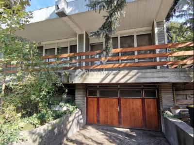 Eladó családi ház Kecel