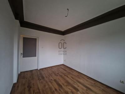 Eladó lakás Gödöllő