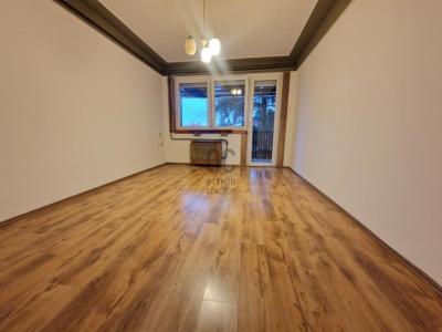 Eladó lakás Gödöllő