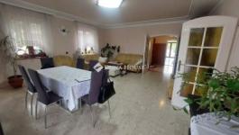 Eladó családi ház Budapest