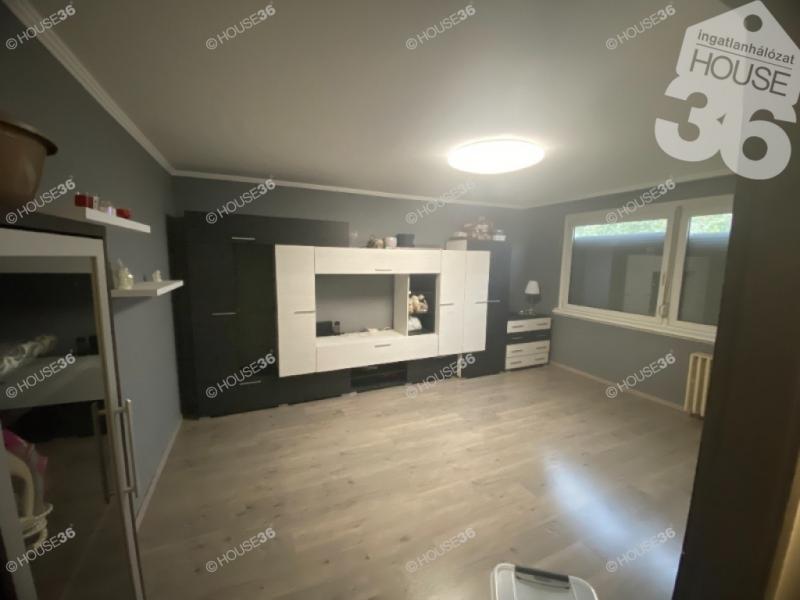 Eladó lakás Kecskemét