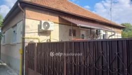 Eladó családi ház Hatvan