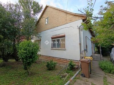 Eladó családi ház Szeged