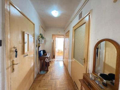 Eladó lakás Budapest