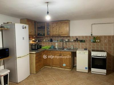 Eladó ikerház Budapest