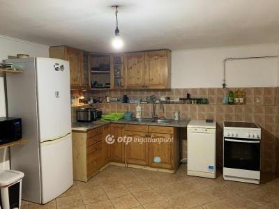 Eladó ikerház Budapest