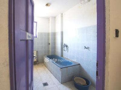 Eladó családi ház Aba