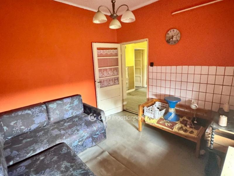 Eladó családi ház Lepsény