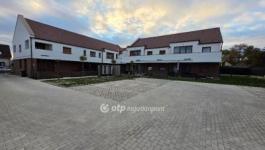 Eladó lakás Hajdúszoboszló