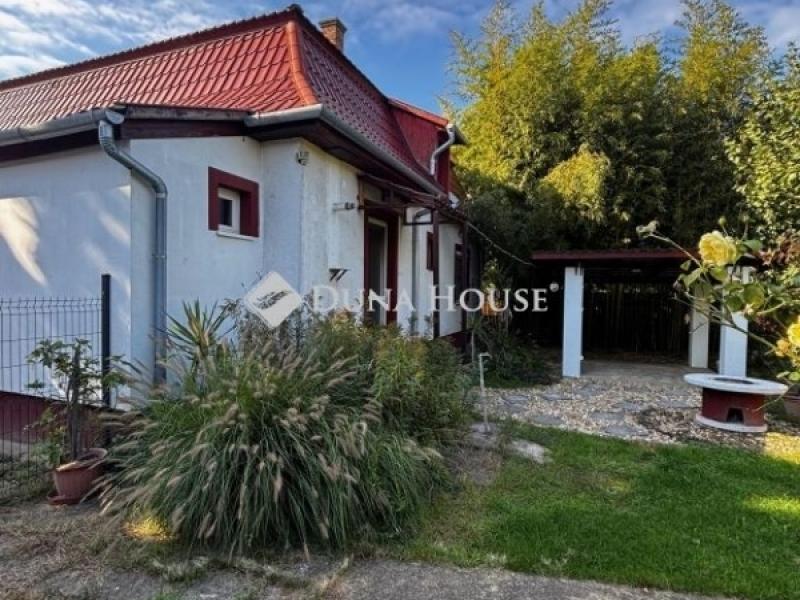 Eladó családi ház Debrecen