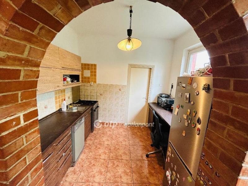 Eladó családi ház Debrecen