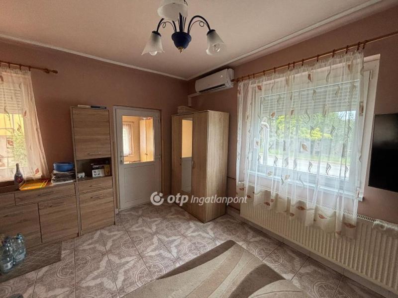 Eladó családi ház Hajdúböszörmény