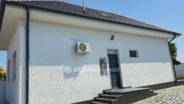 Eladó családi ház Vámospércs