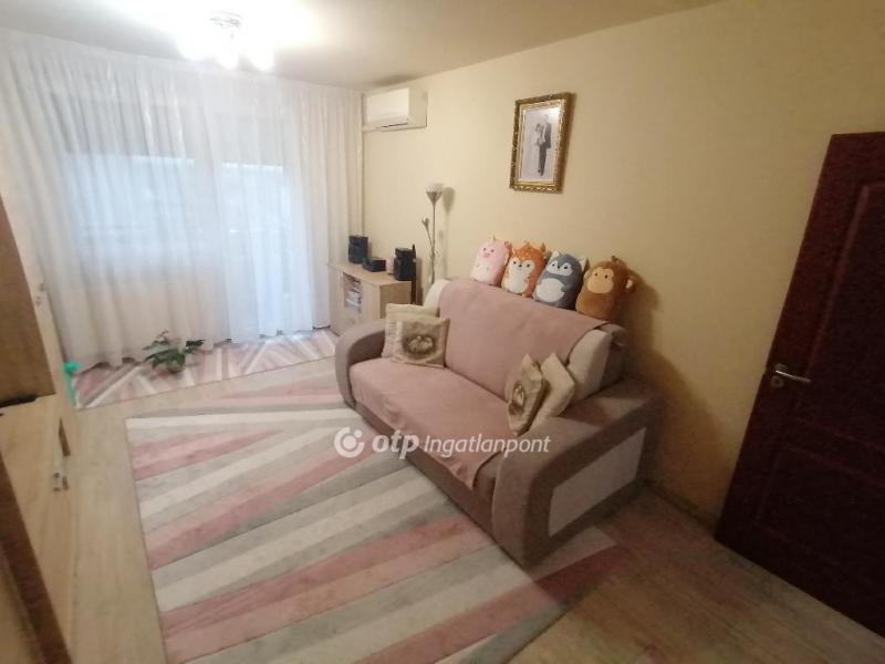 Eladó lakás Debrecen