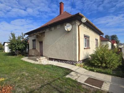 Eladó családi ház Nádudvar