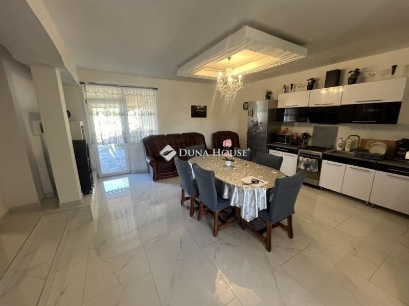 Eladó családi ház Gyömrő