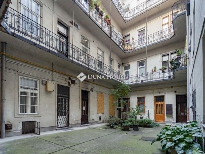 Eladó lakás Budapest