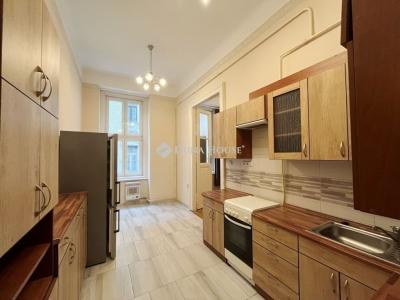 Eladó lakás Budapest