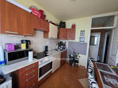 Eladó lakás Debrecen