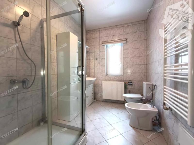 Eladó családi ház Kecskemét