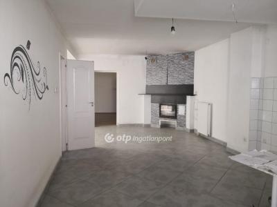 Eladó családi ház Kecskemét