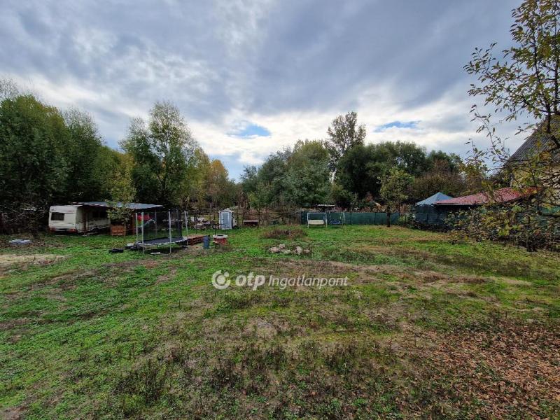 Eladó nyaraló Debrecen