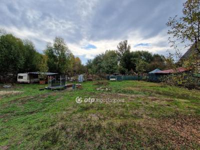 Eladó nyaraló Debrecen
