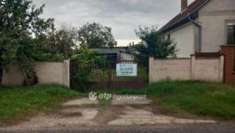 Eladó családi ház Mikepércs