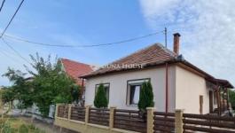 Eladó családi ház Tóalmás