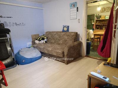 Eladó családi ház Isaszeg